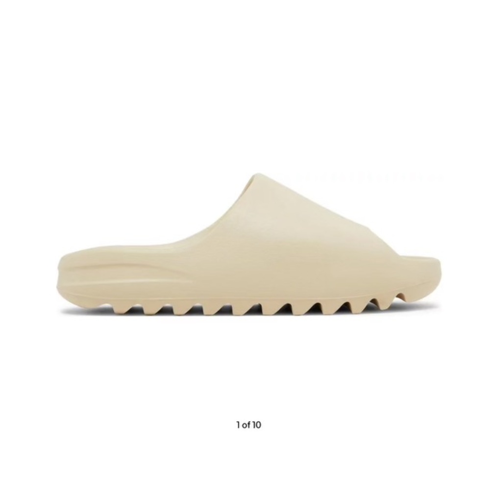 Yeezy slides 11M